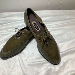 Vintage rock port green leather shoes  size 9 W.